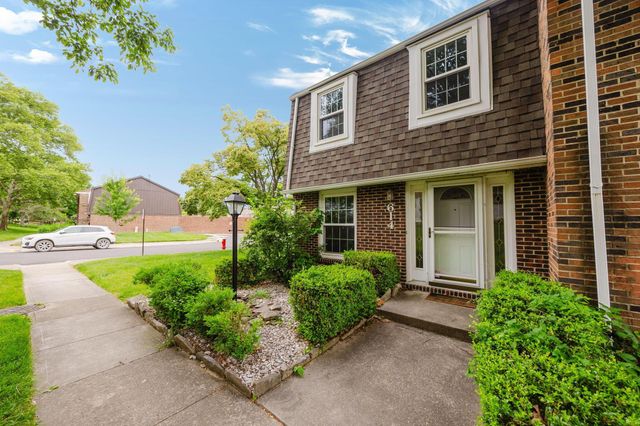 614 Dlyn Street, H14, Columbus, OH 43228