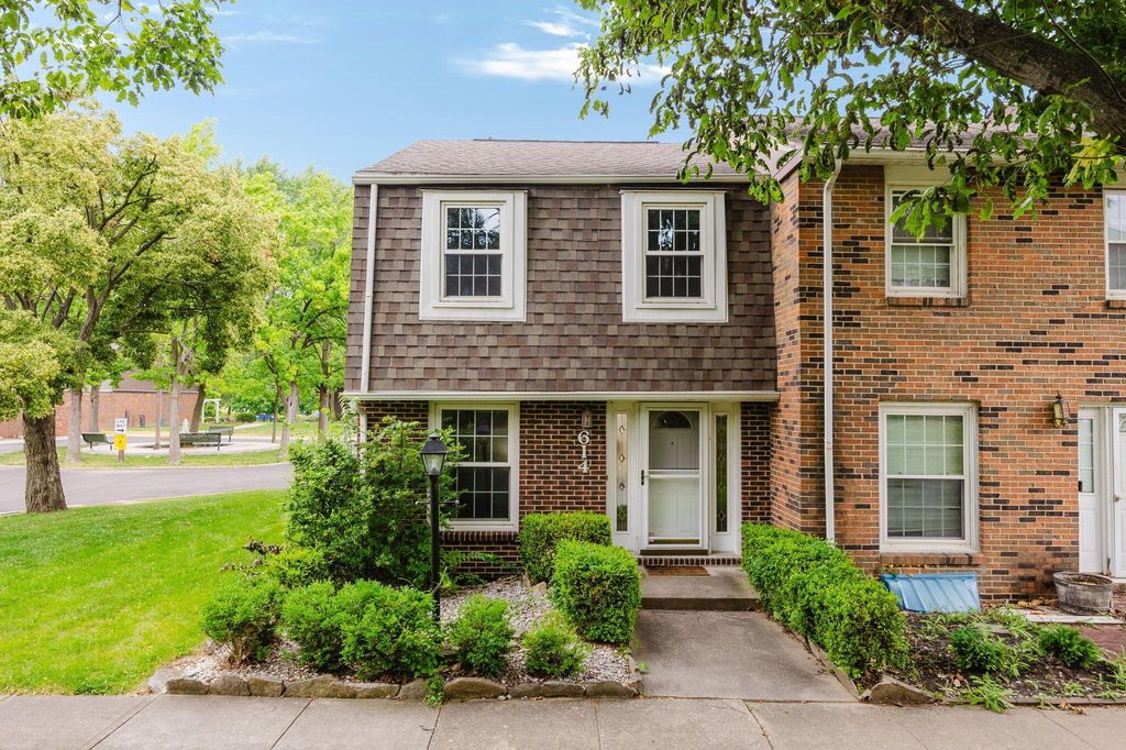 614 Dlyn Street, H14, Columbus, OH 43228