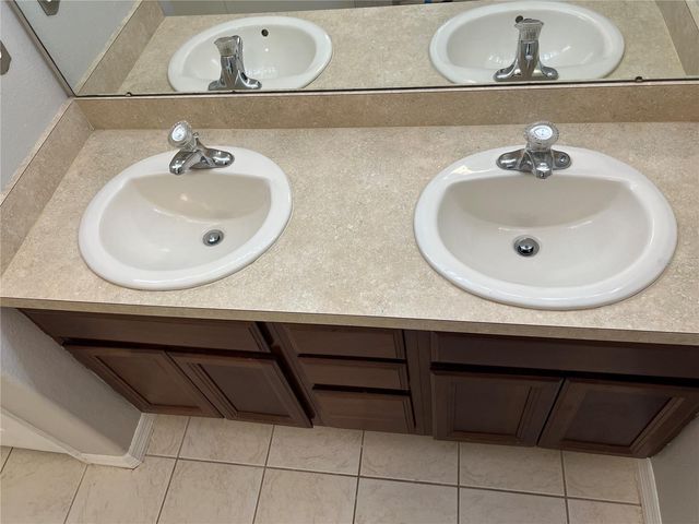 6854 47TH WAY N, Pinellas Park, FL 33781