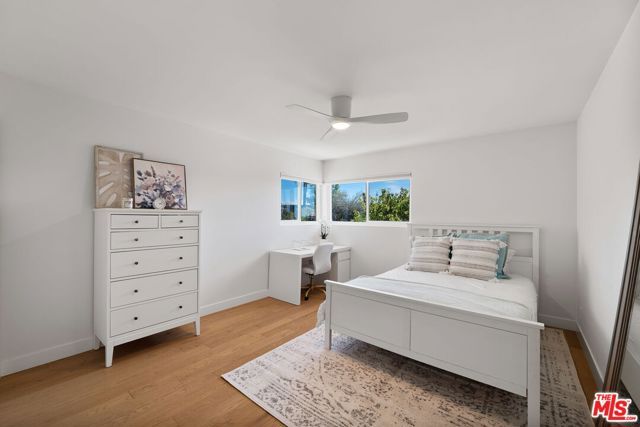 411 Meadowview Drive, La Canada Flintridge, CA 91011