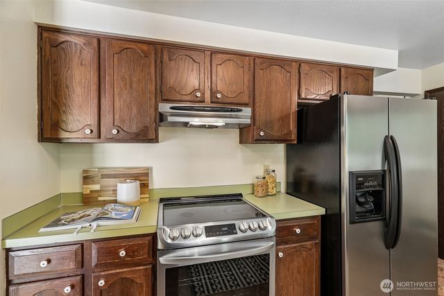 7509 42nd Avenue NE, Seattle, WA 98115