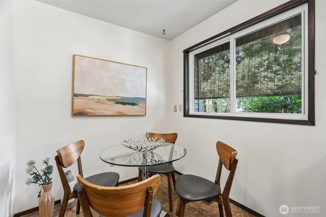 7509 42nd Avenue NE, Seattle, WA 98115