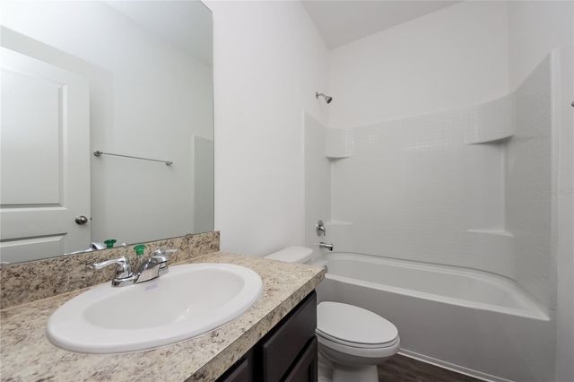 1009 HIDDEN DRIVE, Lakeland, FL 33809