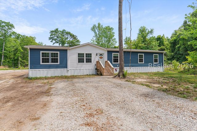 48 Community Center Rd, Seabrook, SC 29940