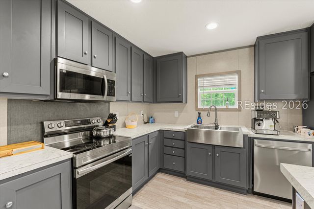 48 Community Center Rd, Seabrook, SC 29940