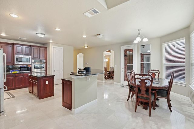 222 Vailco LN, Austin, TX 78738