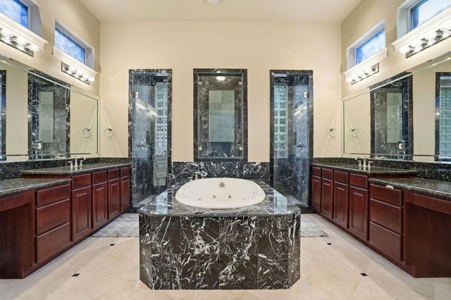 222 Vailco LN, Austin, TX 78738