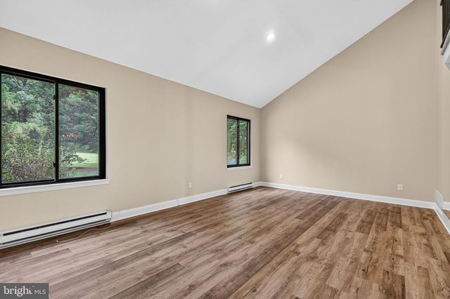 7 STONYBROOK CT, Medford, NJ 08055