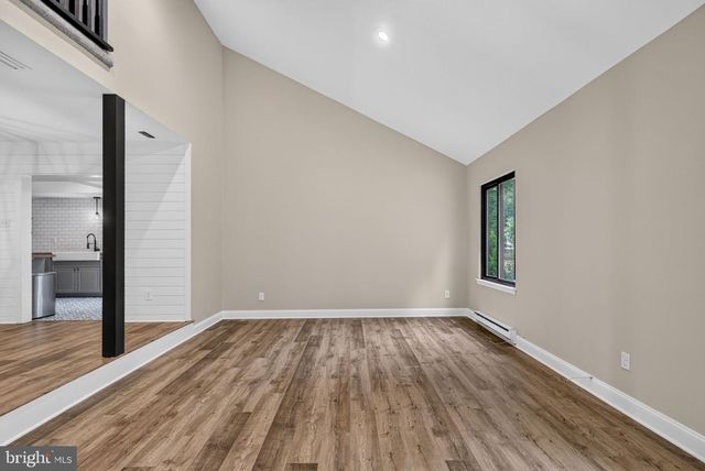 7 STONYBROOK CT, Medford, NJ 08055