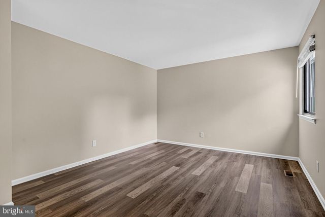 7 STONYBROOK CT, Medford, NJ 08055