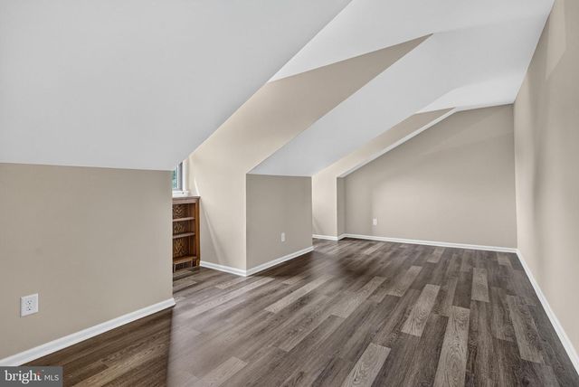 7 STONYBROOK CT, Medford, NJ 08055