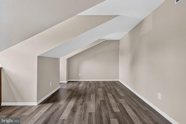 7 STONYBROOK CT, Medford, NJ 08055