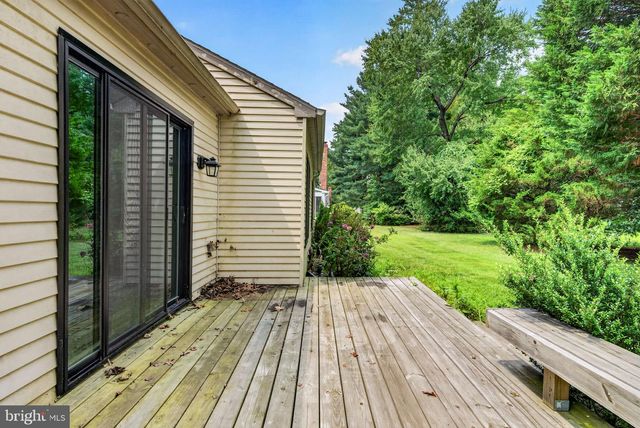 7 STONYBROOK CT, Medford, NJ 08055