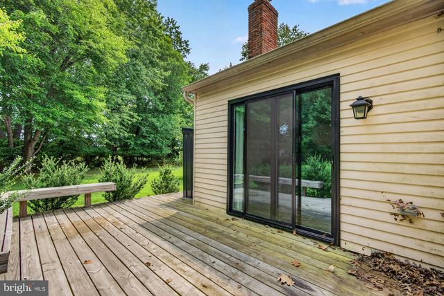 7 STONYBROOK CT, Medford, NJ 08055