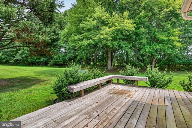 7 STONYBROOK CT, Medford, NJ 08055