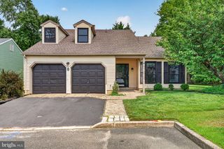 7 STONYBROOK CT, Medford, NJ 08055