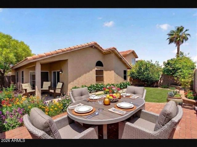 4345 E BADGER Way, Phoenix, AZ 85044