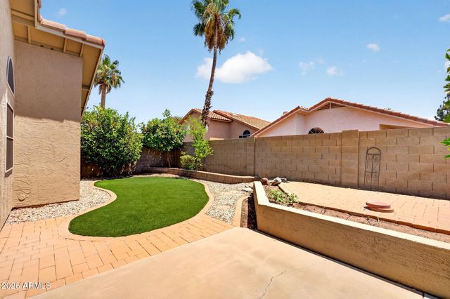 4345 E BADGER Way, Phoenix, AZ 85044