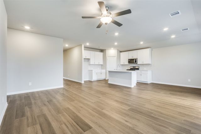 4208 Mountain Creek Drive, Farmersville, TX 75442