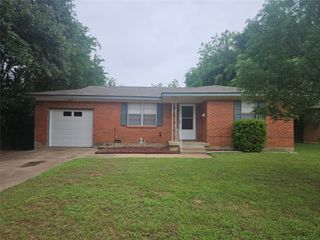 6419 Onyx Drive N, North Richland Hills, TX 76180