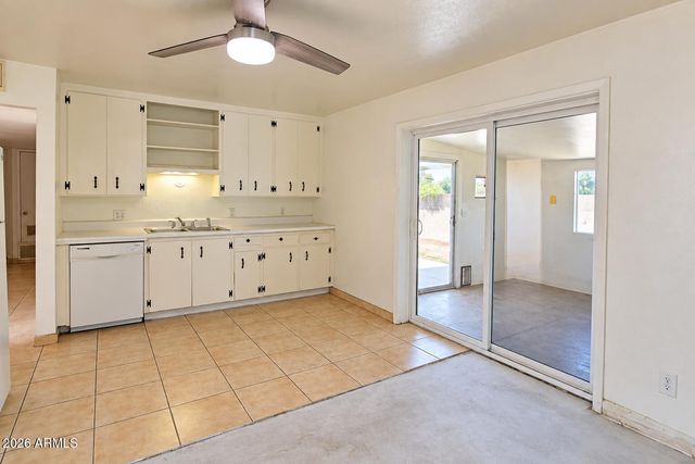 12811 N 29TH Drive, Phoenix, AZ 85029