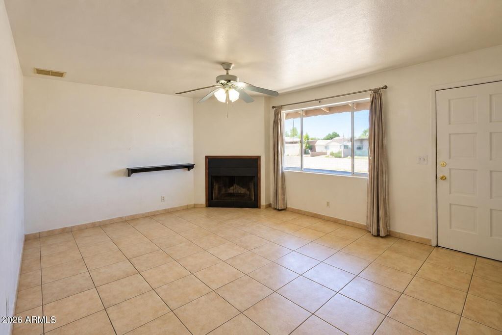 12811 N 29TH Drive, Phoenix, AZ 85029 — photo 2