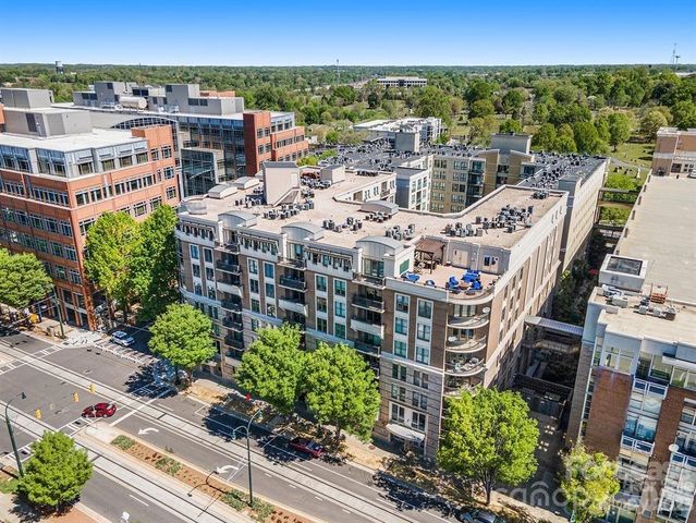 718 W Trade Street 707, Charlotte, NC 28202