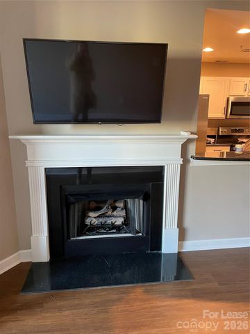 718 W Trade Street 707, Charlotte, NC 28202