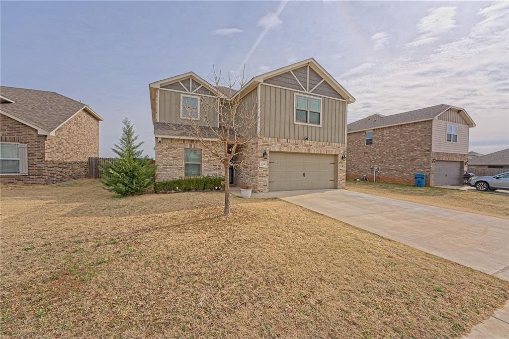 616 St James Place, Newcastle, OK 73065