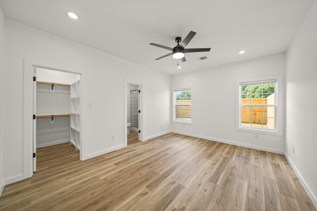 6206 Lyndhurst Drive A, Houston, TX 77087