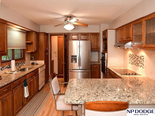 1740 Laguna Drive, Fremont, NE 68025