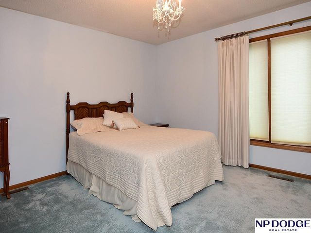 1740 Laguna Drive, Fremont, NE 68025