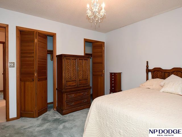 1740 Laguna Drive, Fremont, NE 68025