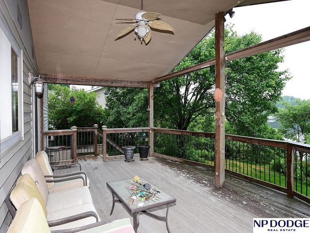 1740 Laguna Drive, Fremont, NE 68025