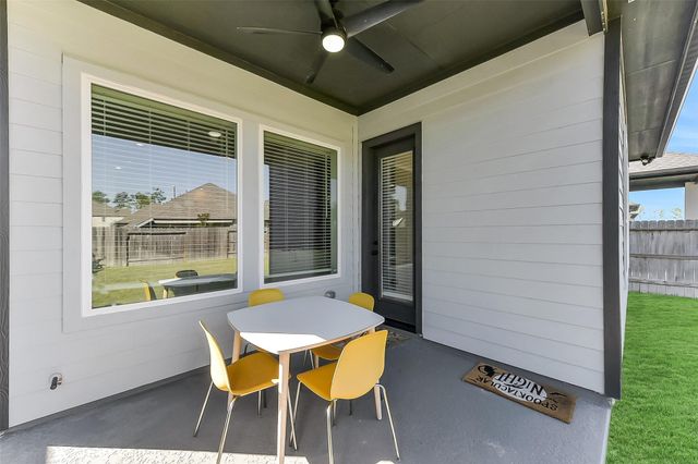 16806 Chapel Knox Drive, Humble, TX 77346