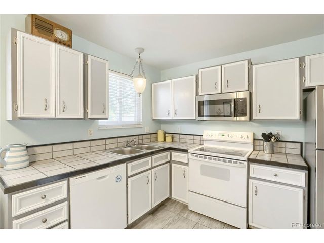 6516 Orbit Way, Fort Collins, CO 80525
