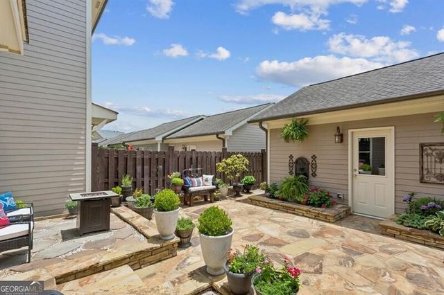 243 S Village Square, Canton, GA 30115