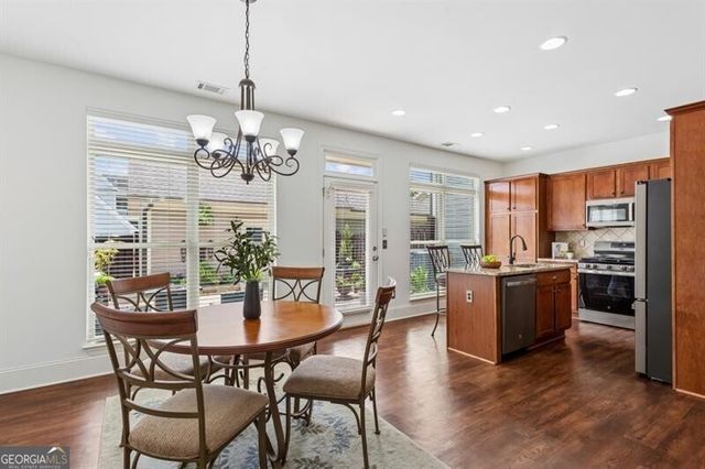 243 S Village Square, Canton, GA 30115