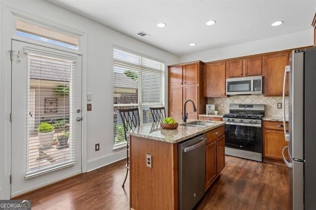 243 S Village Square, Canton, GA 30115