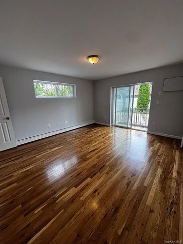 2918 Sampson Avenue, Bronx, NY 10465