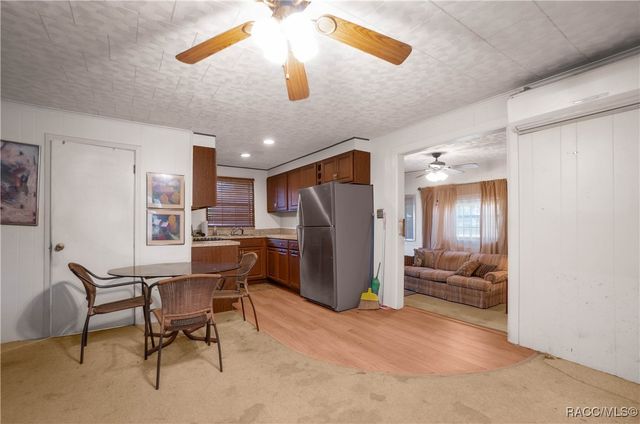 5637 S Perch Point, Floral City, FL 34436