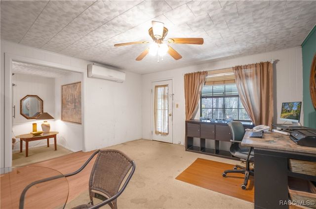 5637 S Perch Point, Floral City, FL 34436