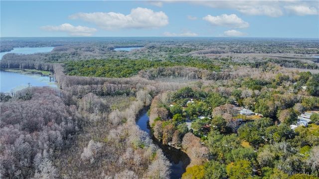 5637 S Perch Point, Floral City, FL 34436