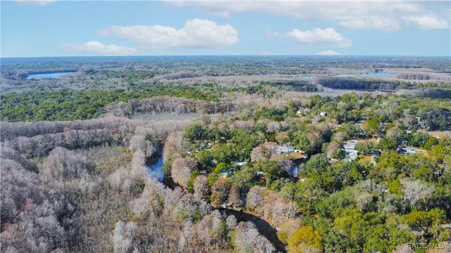 5637 S Perch Point, Floral City, FL 34436