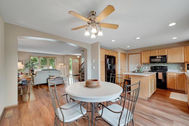 2008 White Pine Road, Hudson, WI 54016