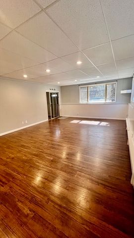 5 Flintlocke Rd, Franklin, MA 02038