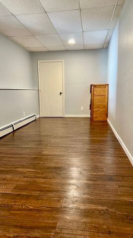 5 Flintlocke Rd, Franklin, MA 02038