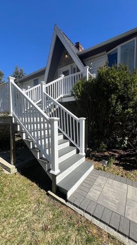 5 Flintlocke Rd, Franklin, MA 02038