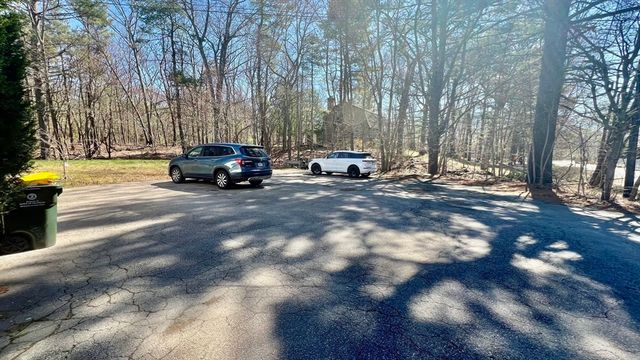 5 Flintlocke Rd, Franklin, MA 02038