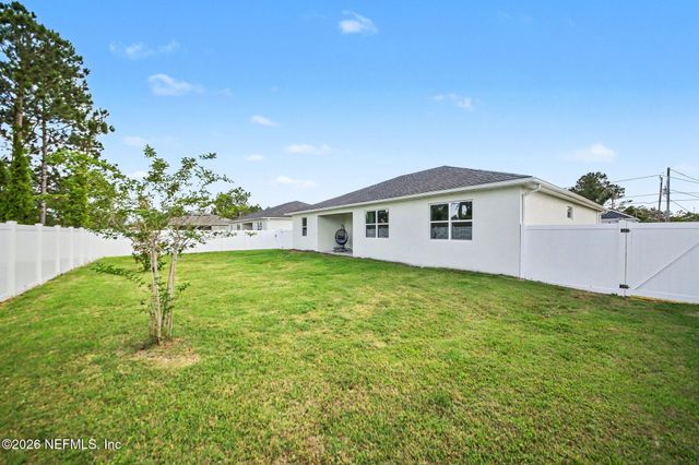 12 LANSING Lane, Palm Coast, FL 32137
